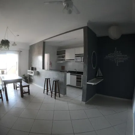 Beach House Itaguá Apartamento 1 - Em Ubatuba a 300m da orla mais charmosa, com excelente localização-3
